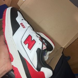 New Balance 550 size 10.5 . Brand New with its box.